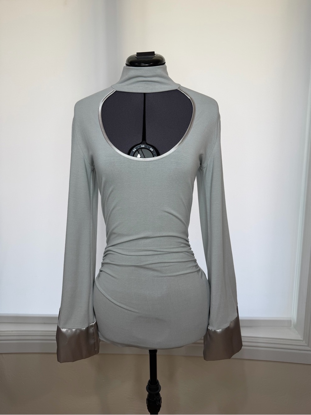 Arden B Gray Mock Neck Long Sleeve Top with Back Cutout